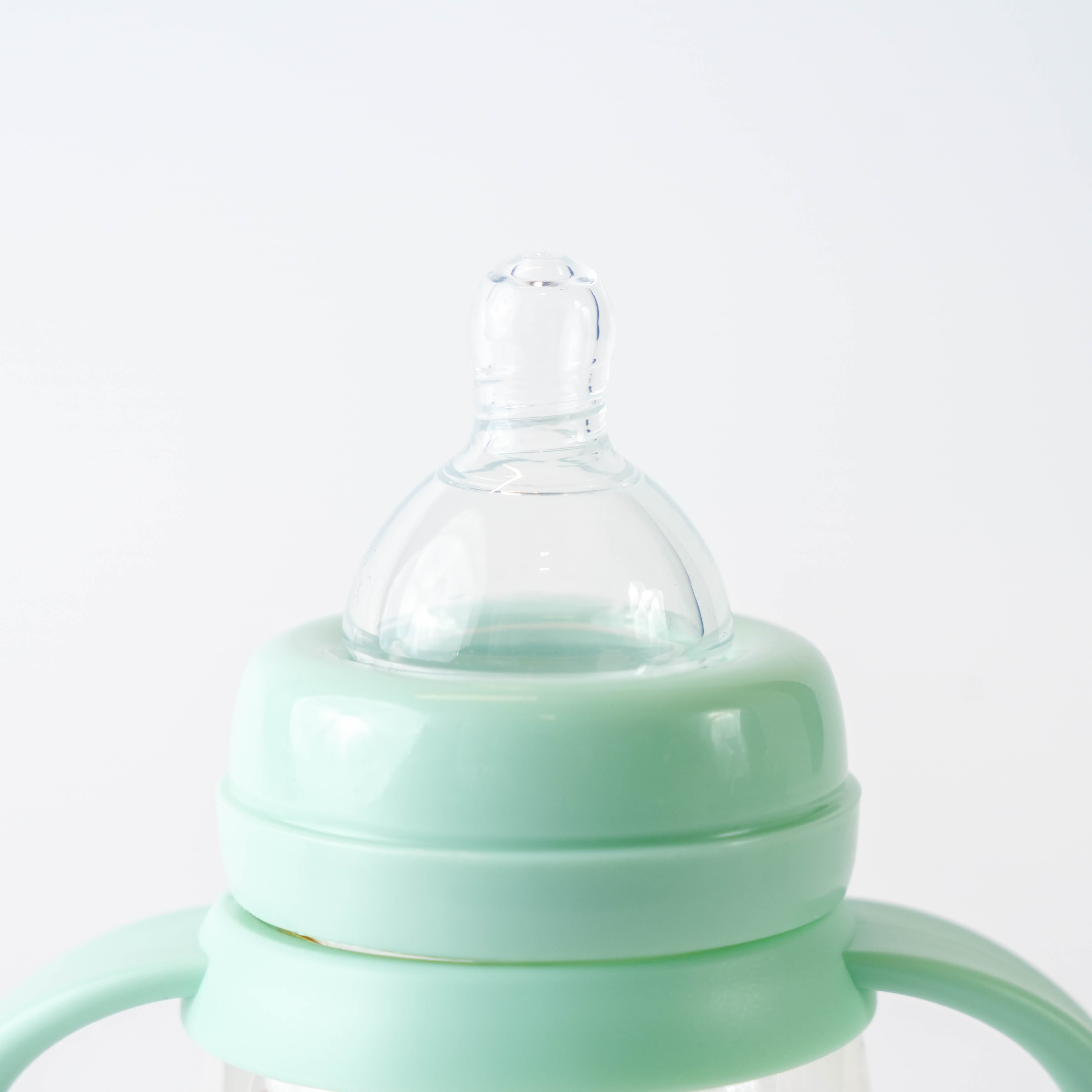 Strawberry Baby Bottle - 50mm Caliber,  Flow: +6 M - Bebina